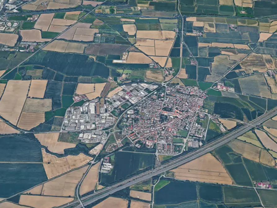 Immagine 11 di Appartamento in vendita  in Via Piave a Lodi Vecchio