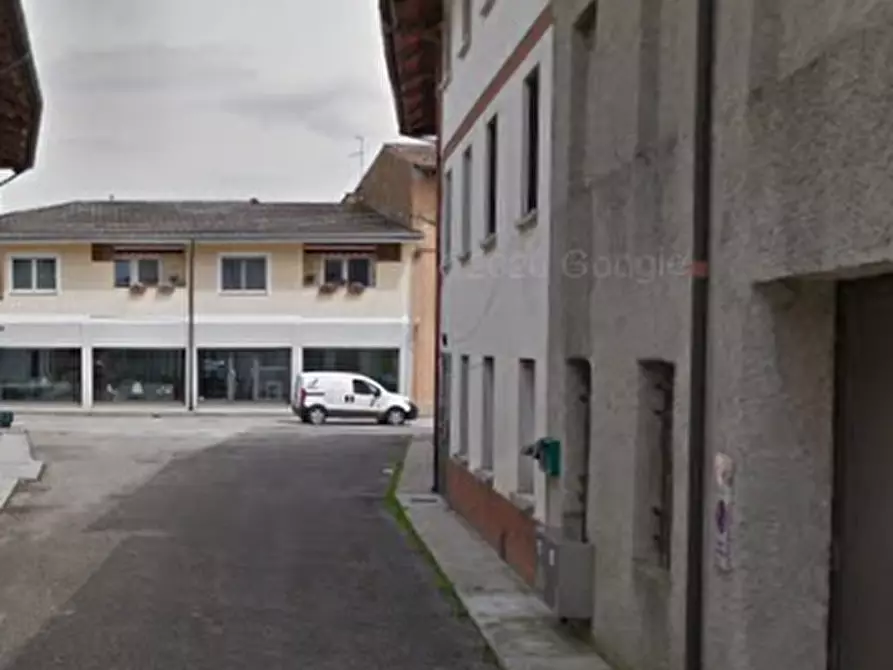 Immagine 9 di Magazzino in vendita  in Via di Riva a Sedegliano