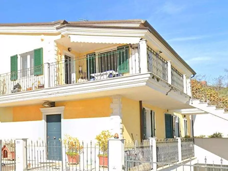Immagine 4 di Appartamento in vendita  in Via Adelio Franceschetti a Montegranaro