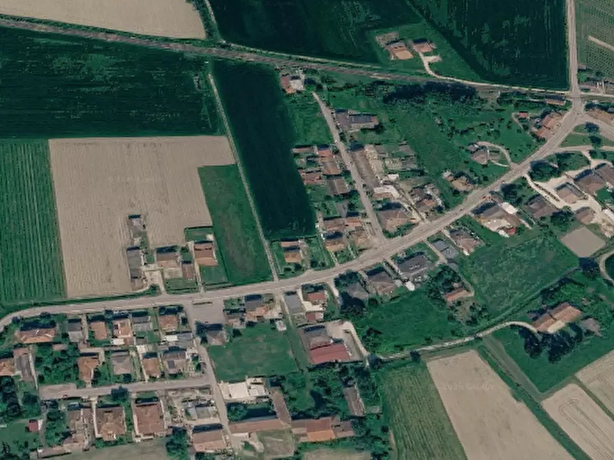 Immagine 15 di Laboratorio in vendita  in Via Matilde di Canossa  a Quistello