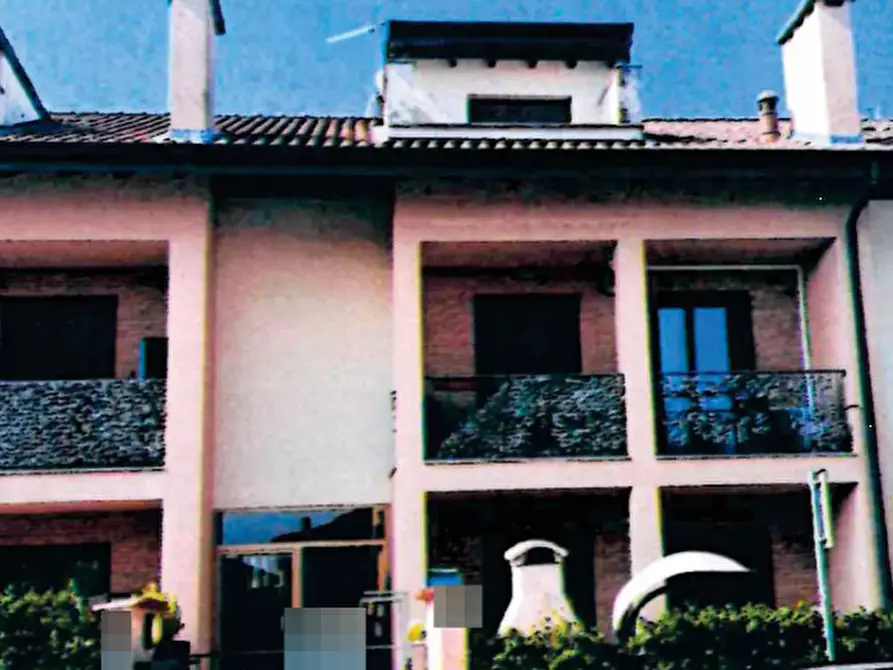 Immagine 1 di Appartamento in vendita  in Via Salvo D'Acquisto a Castiraga Vidardo