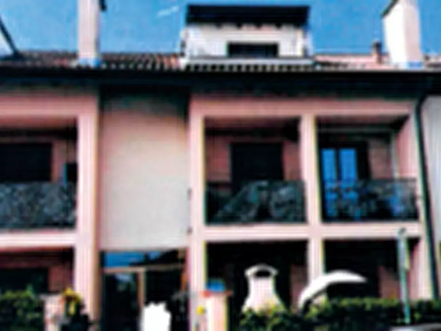 Immagine 3 di Appartamento in vendita  in Via Salvo D'Acquisto a Castiraga Vidardo