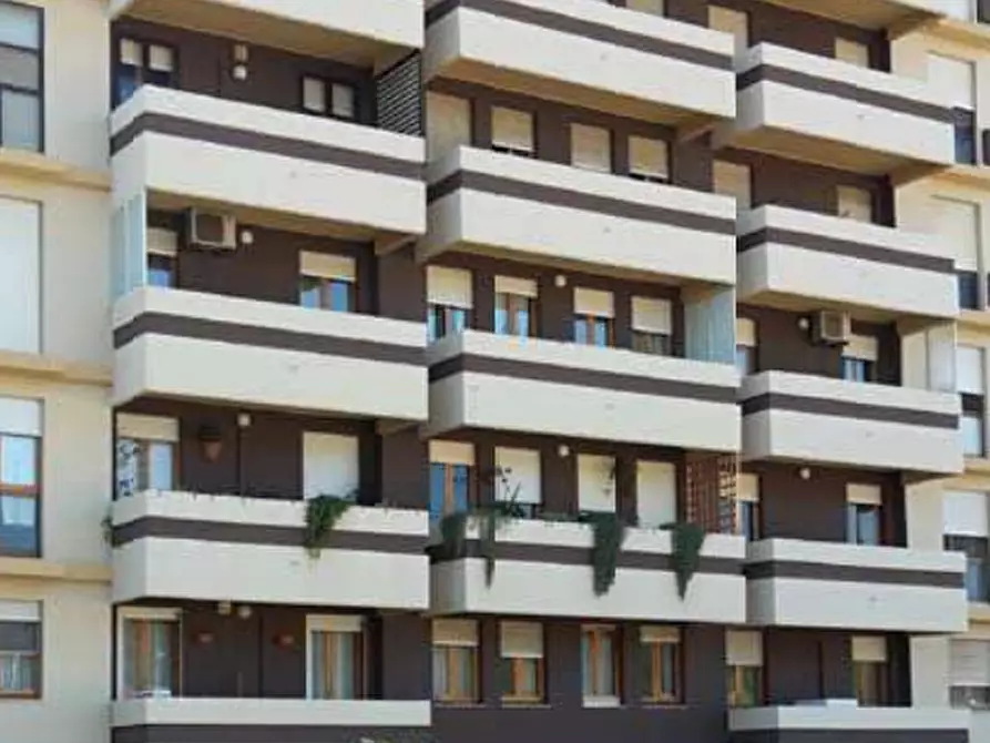 Immagine 2 di Appartamento in vendita  in Via Toscana a Carbonia