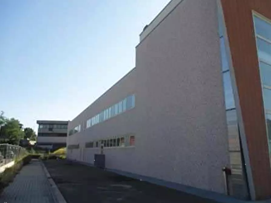 Immagine 3 di Negozio in vendita  in Via della Miniera a Barberino Di Mugello