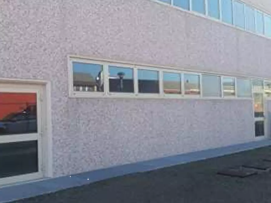Immagine 16 di Negozio in vendita  in Via della Miniera a Barberino Di Mugello