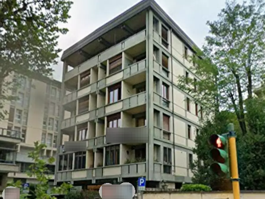 Immagine 2 di Appartamento in vendita  in Viale Giovanni Amendola a Firenze