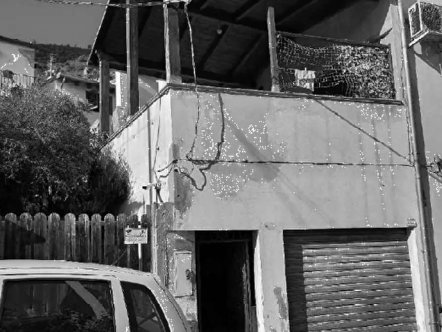 Immagine 1 di Casa indipendente in vendita  in Via Scalette Umberto I a Villacidro