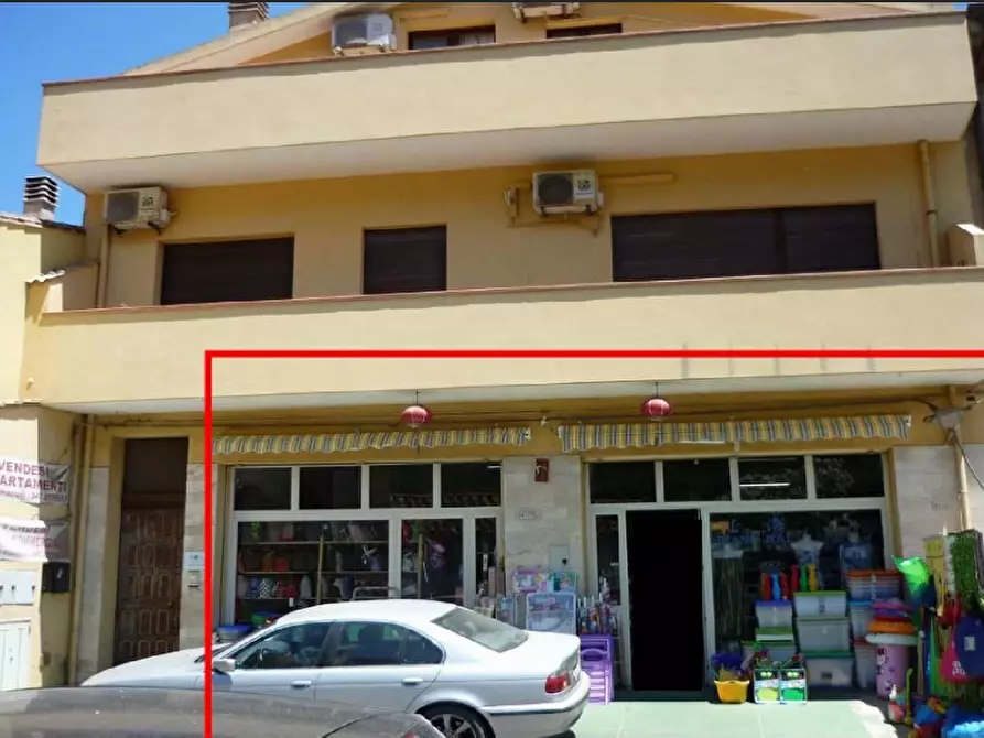 Immagine 1 di Negozio in vendita  in Via Vittorio Emanuele a Fluminimaggiore