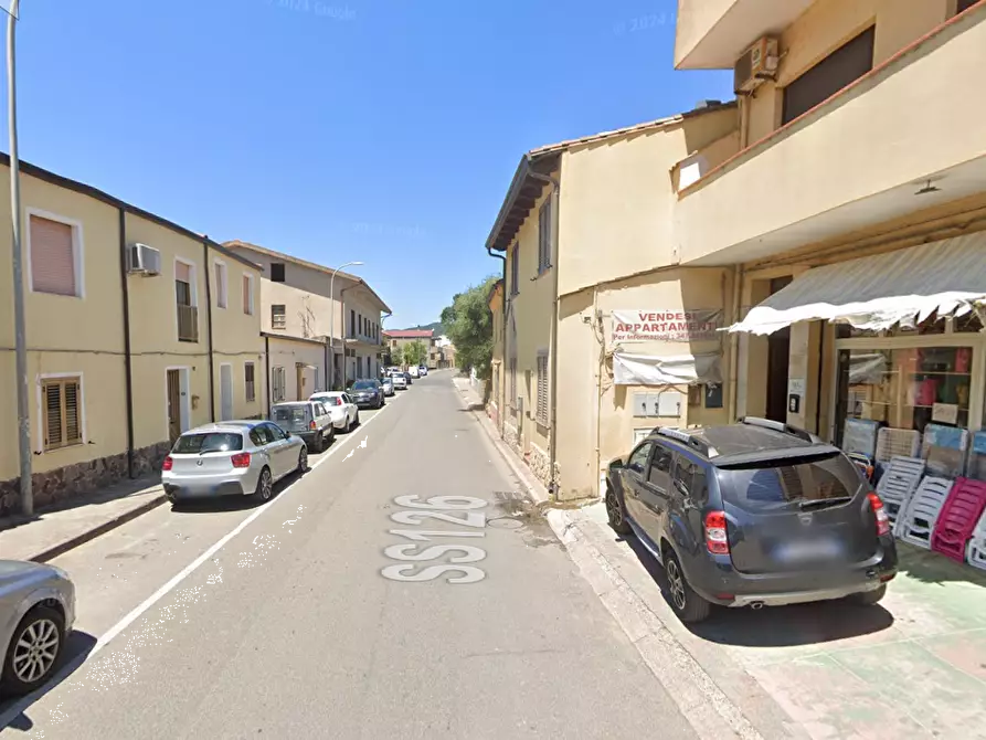 Immagine 3 di Negozio in vendita  in Via Vittorio Emanuele a Fluminimaggiore
