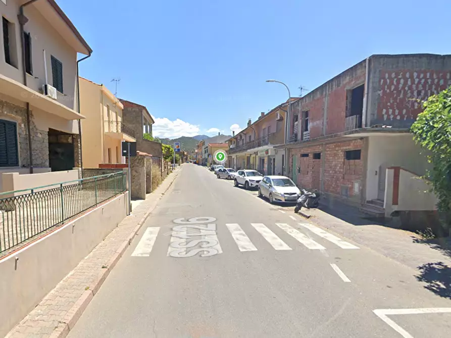 Immagine 4 di Negozio in vendita  in Via Vittorio Emanuele a Fluminimaggiore