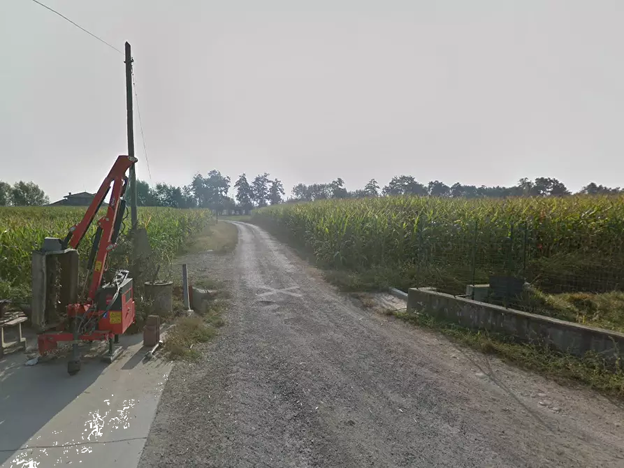 Immagine 4 di Terreno agricolo in vendita  in Via Beltrutto a Sant'albano Stura