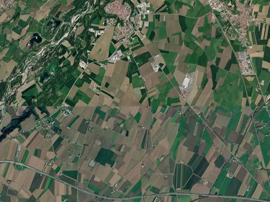 Immagine 8 di Terreno agricolo in vendita  in Via Beltrutto a Sant'albano Stura