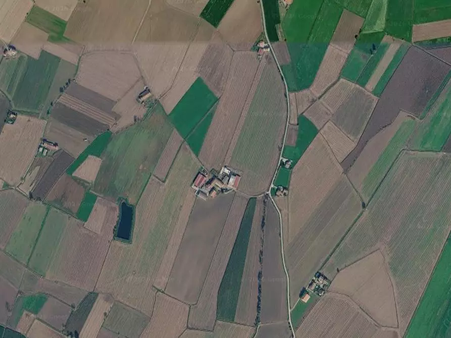 Immagine 10 di Terreno agricolo in vendita  in Via Beltrutto a Sant'albano Stura
