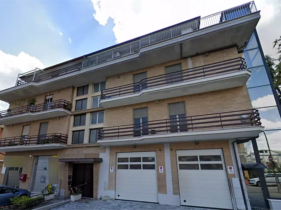 Immagine 8 di Appartamento in vendita  in Via Achille Grandi a Falerone