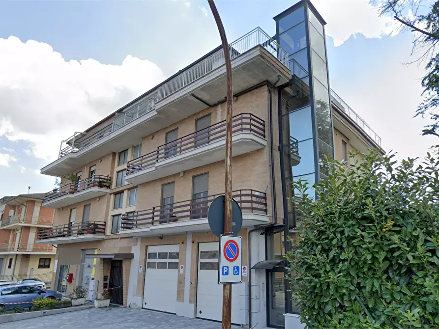 Immagine 9 di Appartamento in vendita  in Via Achille Grandi a Falerone
