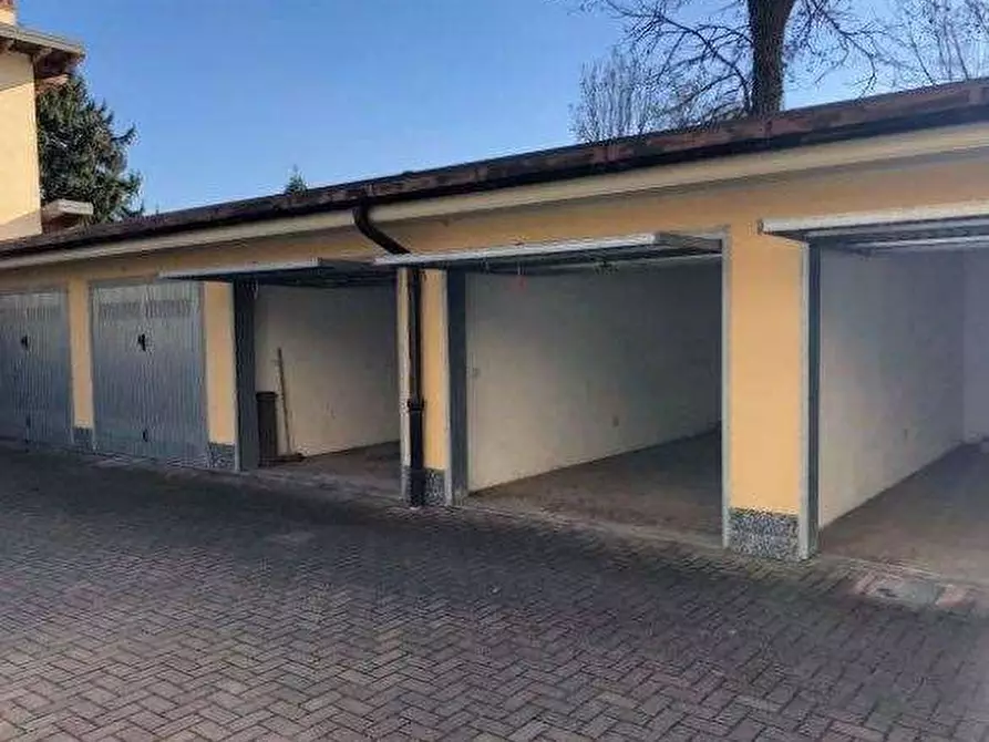 Immagine 3 di Garage in vendita  in via IV Novembre a San Rocco Al Porto