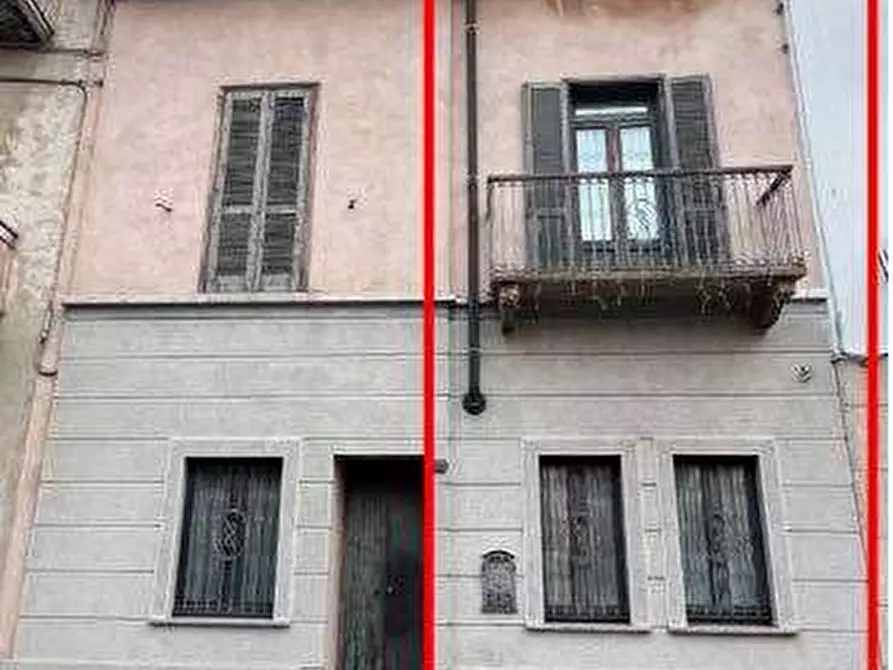 Immagine 1 di Villetta a schiera in vendita  in Piazza Trieste a Cislago