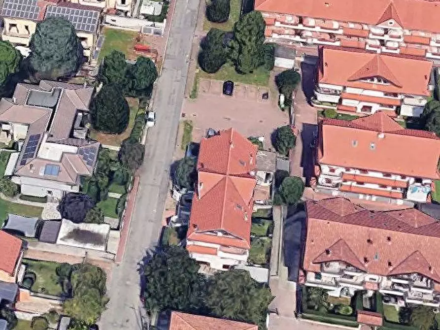 Immagine 12 di Villetta a schiera in vendita  in Via Pisa a Marnate