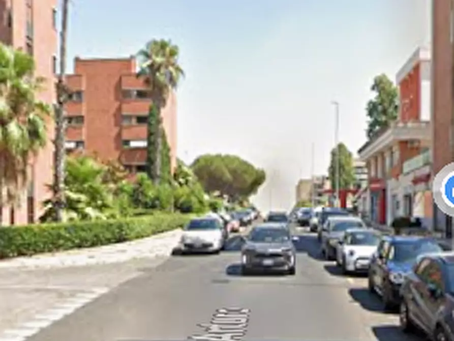 Immagine 3 di Posto auto in vendita  in Via Carlo Arturo Jemolo a Roma