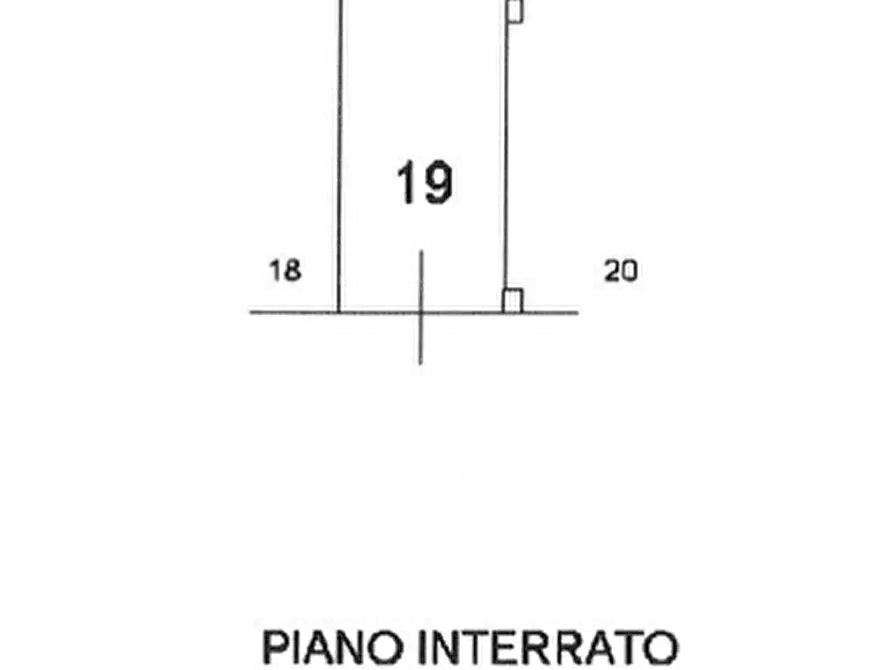 Immagine 10 di Posto auto in vendita  in Via Carlo Arturo Jemolo a Roma