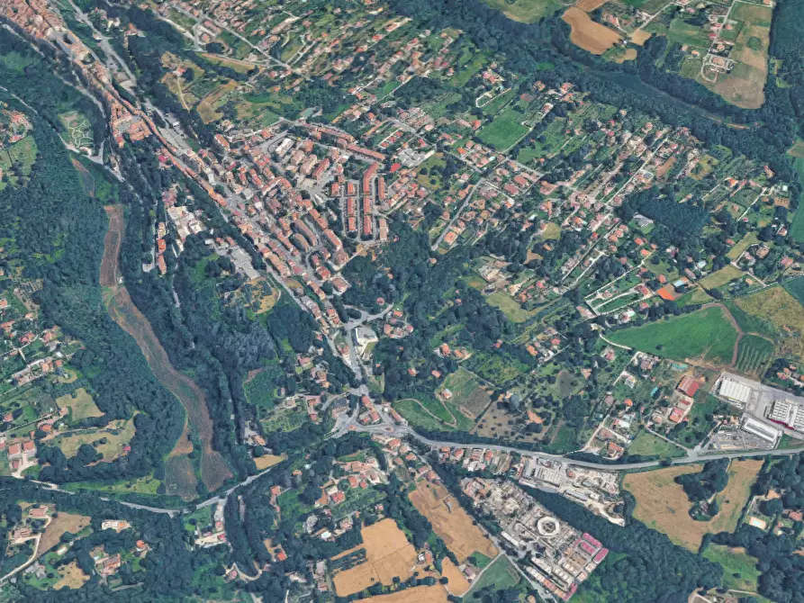 Immagine 11 di Negozio in vendita  in viale Ungheria a Zagarolo