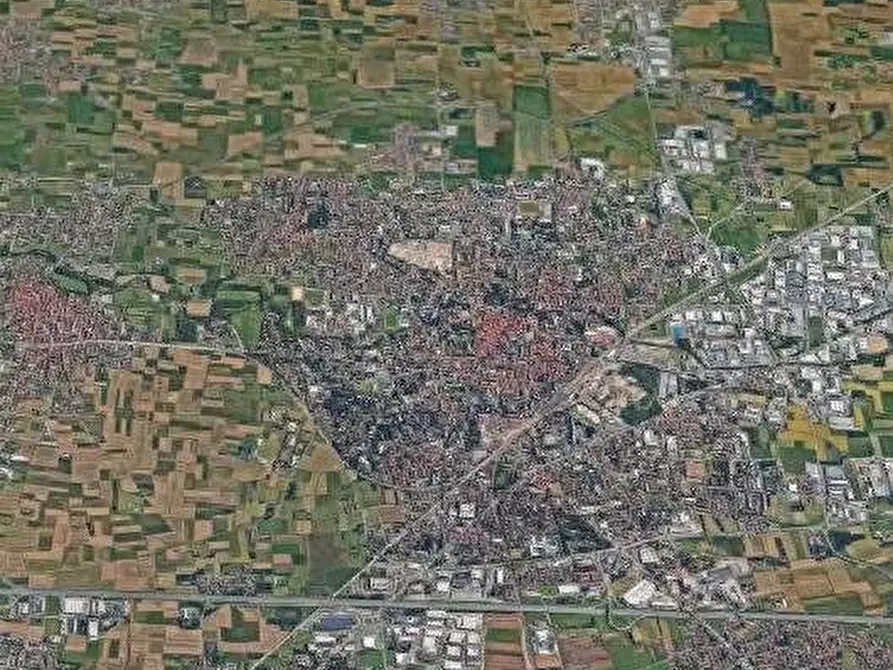 Immagine 12 di Appartamento in vendita  in Via Guglielmo Marconi a Saronno