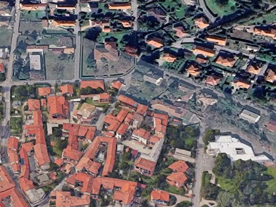 Immagine 15 di Appartamento in vendita  in Viale Bioso  a Vergiate