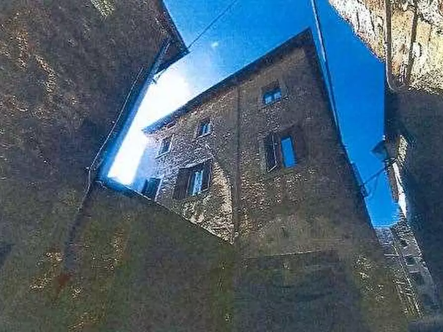Immagine 1 di Appartamento in vendita  in Via della Penna a Castel Del Piano
