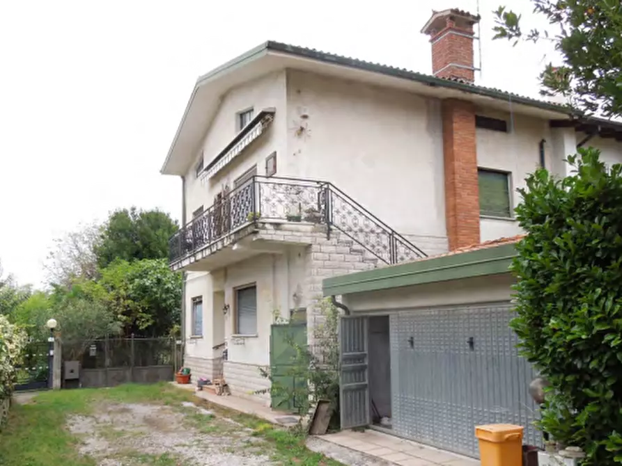 Immagine 1 di Appartamento in vendita  in Via Dante Alighieri a San Pier D'isonzo