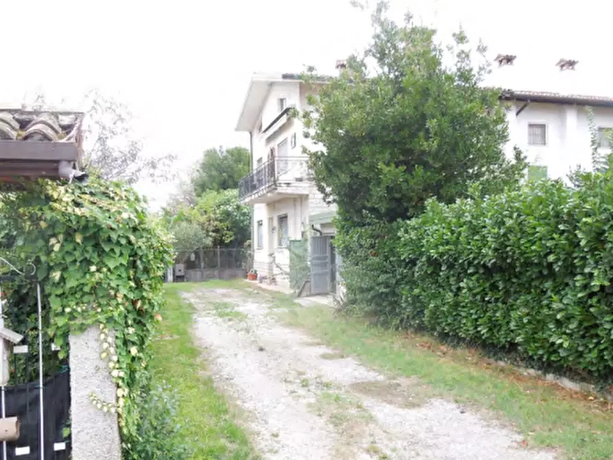 Immagine 2 di Appartamento in vendita  in Via Dante Alighieri a San Pier D'isonzo