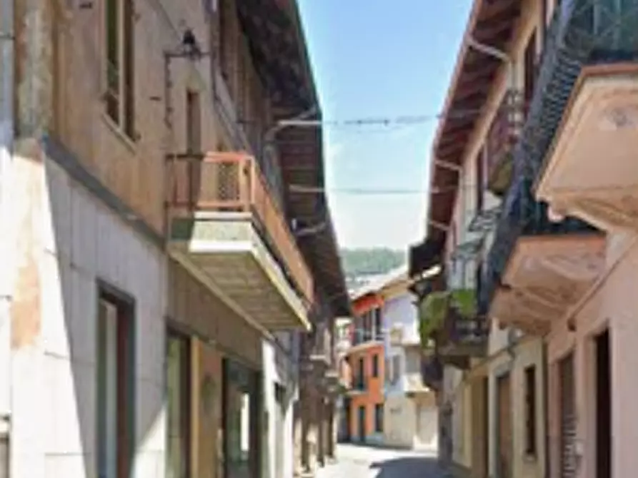Immagine 2 di Appartamento in vendita  in Viale Cavaliere Giuseppe Copperi a Balangero