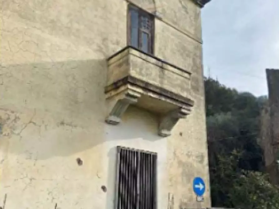 Immagine 3 di Villa in vendita  in Via San Benedetto a Maddaloni