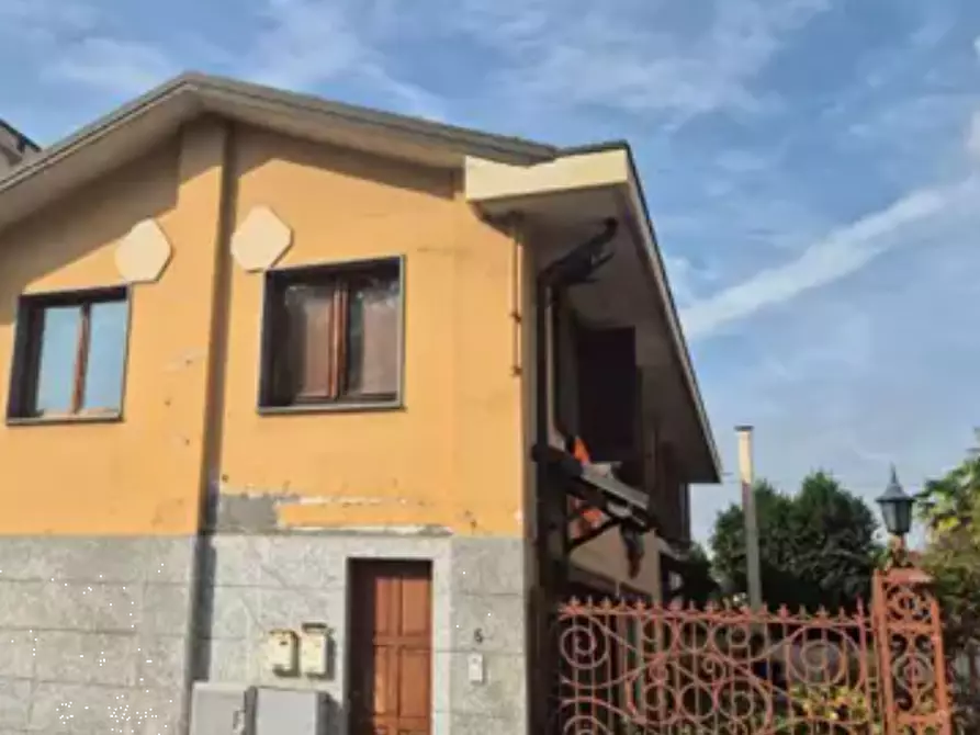 Immagine 12 di Appartamento in vendita  in V. Schiapparelli a Settimo Torinese