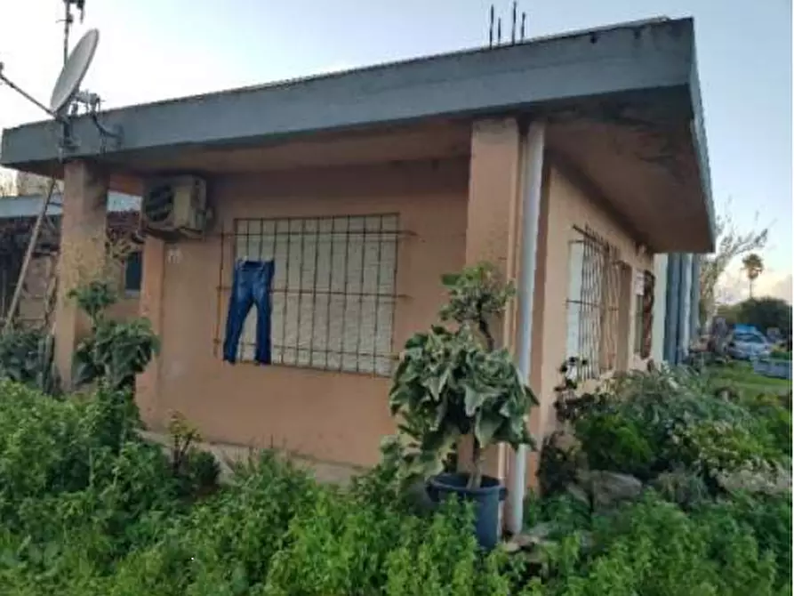 Immagine 6 di Capannone industriale in vendita  in Via Enzo Ferrari a Nurachi