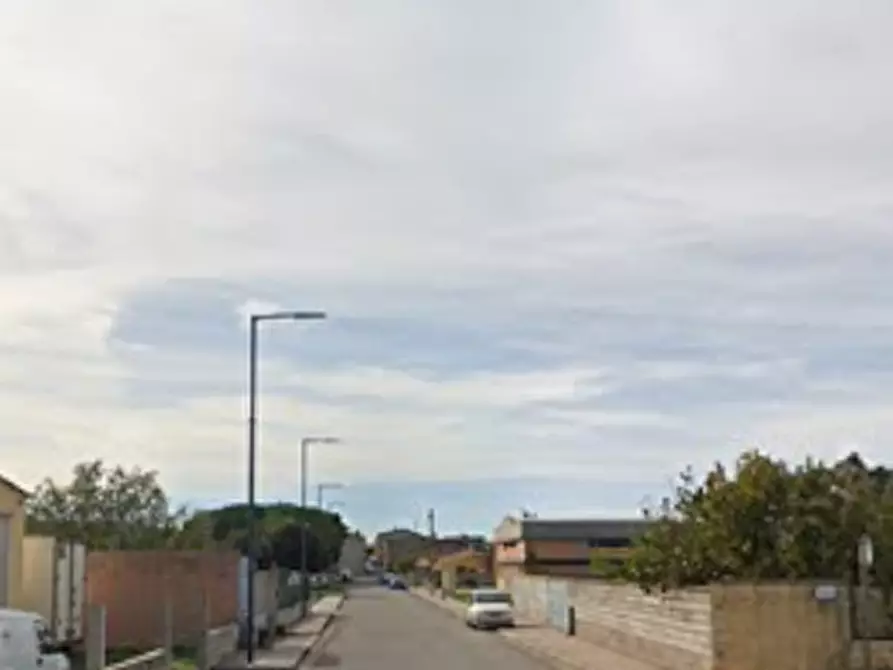 Immagine 8 di Capannone industriale in vendita  in Via Enzo Ferrari a Nurachi