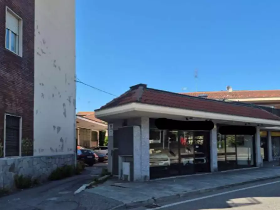 Immagine 1 di Negozio in vendita  in V. Schiapparelli a Settimo Rottaro