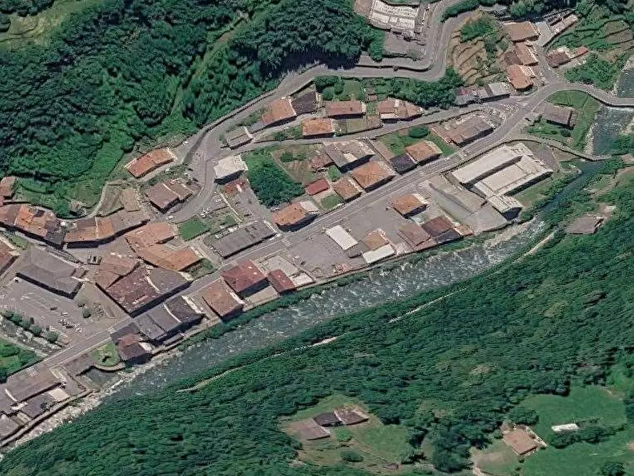 Immagine 9 di Appartamento in vendita  in Via Roma a Cedegolo