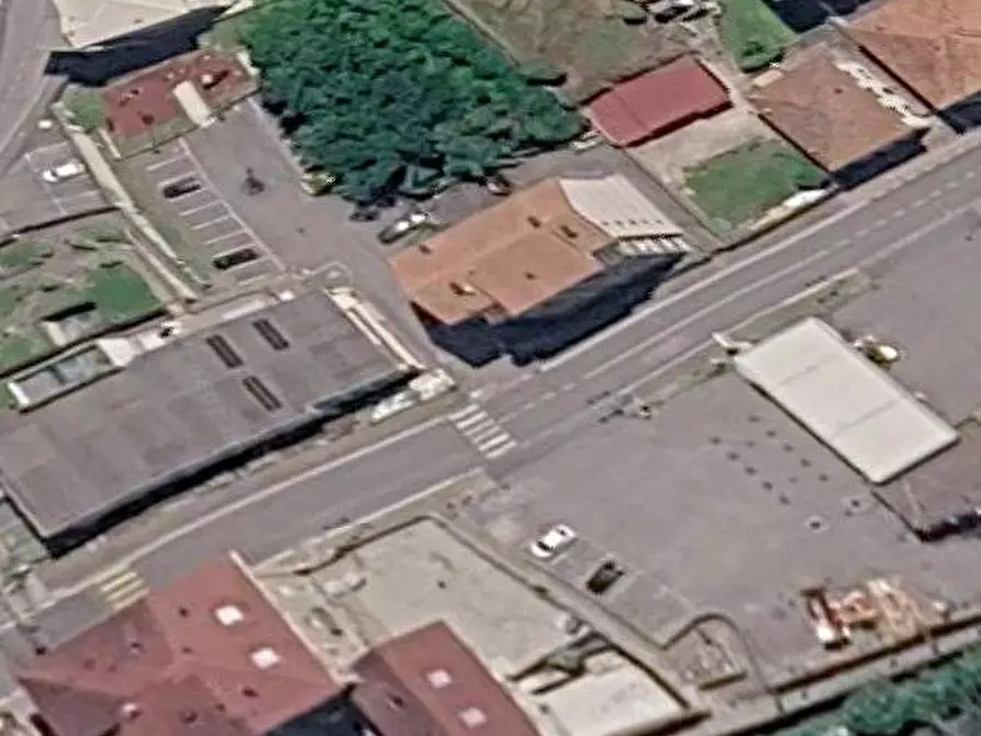 Immagine 10 di Appartamento in vendita  in Via Roma a Cedegolo