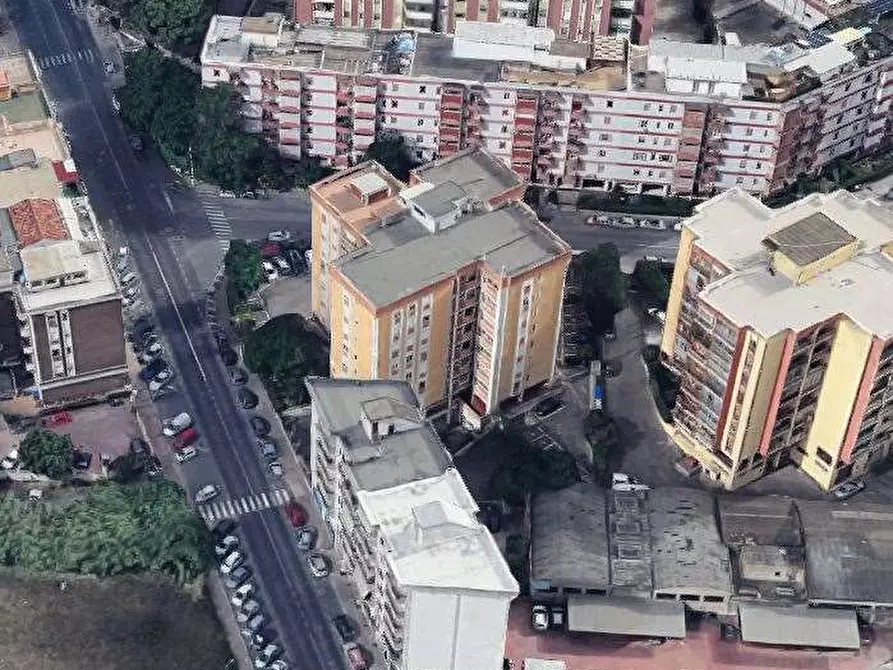 Immagine 4 di Garage in vendita  in Via Abruzzi a Cagliari