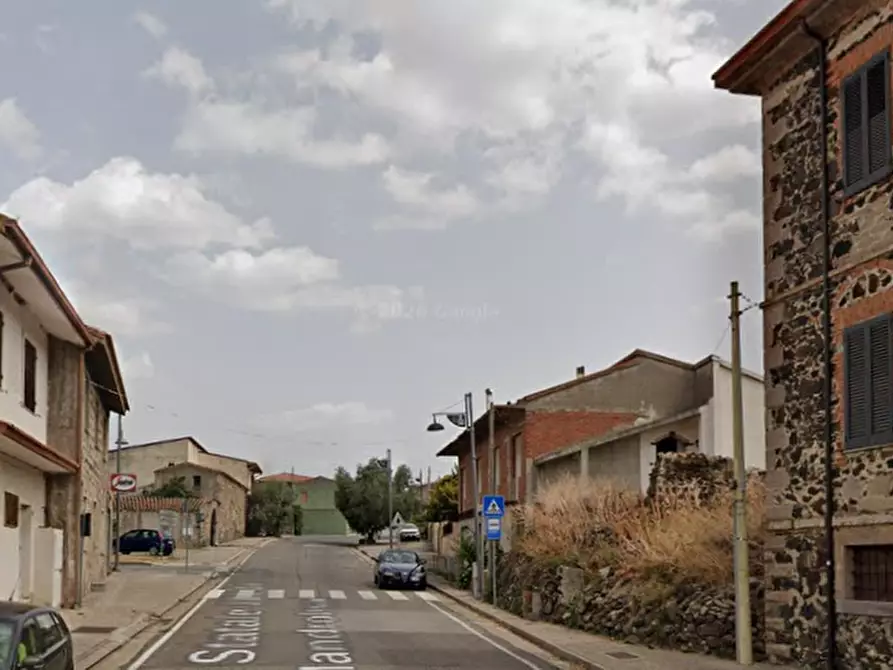Immagine 9 di Posto auto in vendita  in Via Eugenio Sanna a Oristano