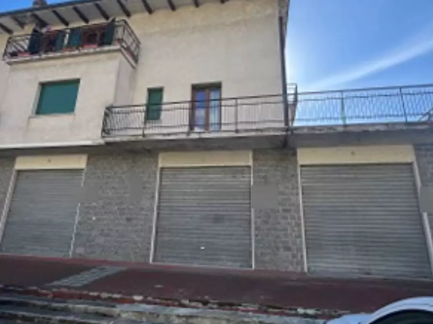 Immagine 1 di Appartamento in vendita  in Via Porrettana  a Gaggio Montano