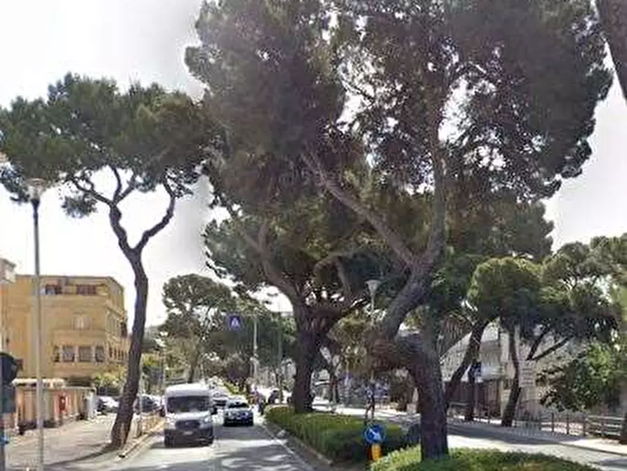 Immagine 3 di Appartamento in vendita  in Viale Armando Diaz a Cagliari