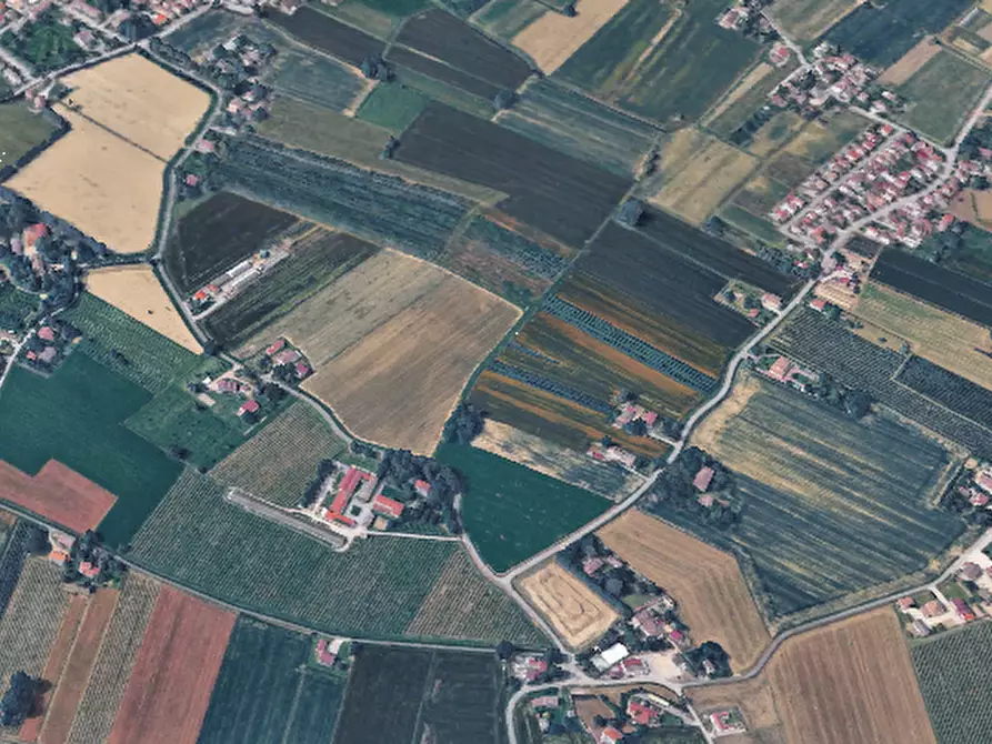Immagine 9 di Magazzino in vendita  in Via Chiesuola a Russi