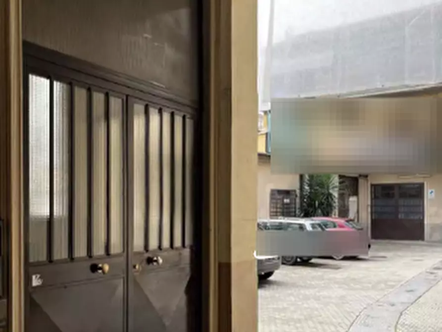 Immagine 5 di Appartamento in vendita  in Corso Vercelli a Torino