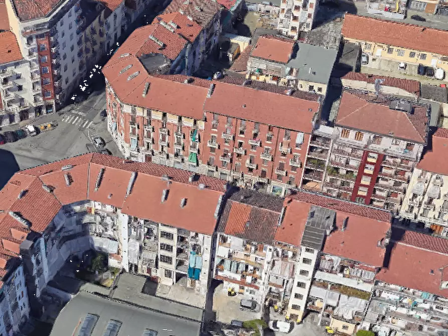 Immagine 15 di Appartamento in vendita  in Corso Vercelli a Torino
