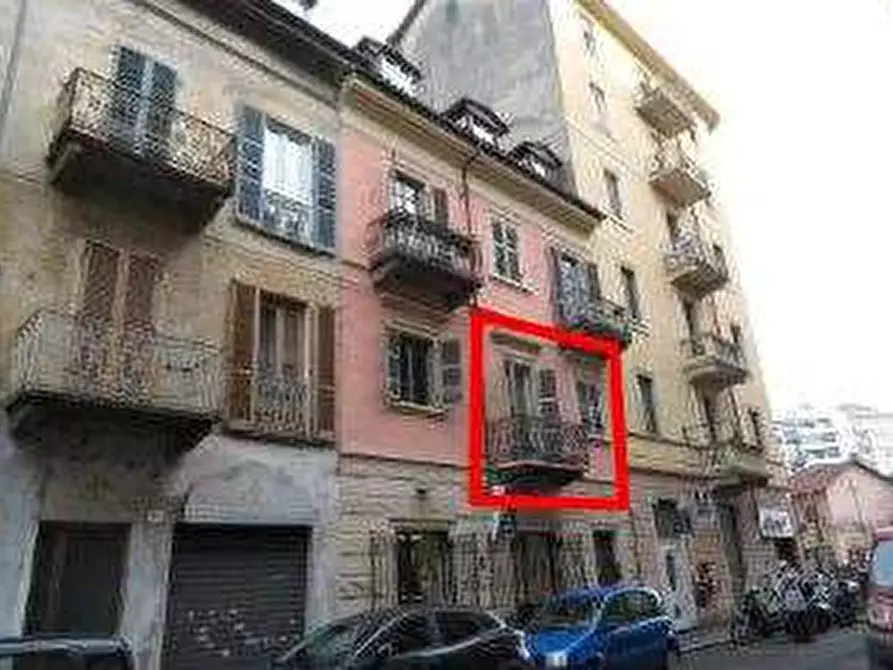 Immagine 2 di Appartamento in vendita  in Via Chiomonte a Torino