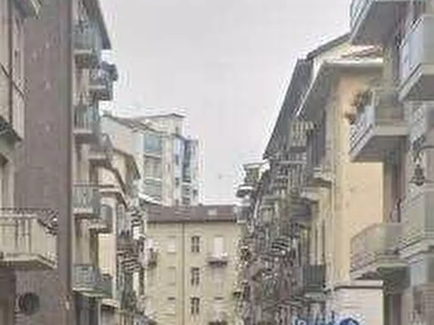 Immagine 7 di Appartamento in vendita  in Via Chiomonte a Torino