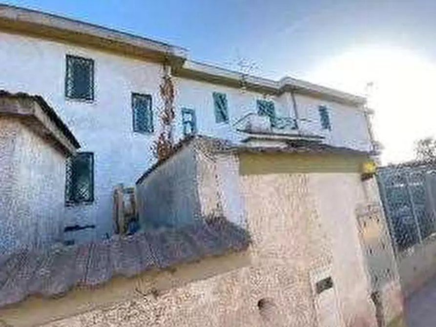 Immagine 5 di Villetta a schiera in vendita  in Via Jenne a Anzio