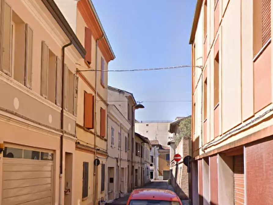 Immagine 3 di Posto auto in vendita  in Via Francesco Daverio a Forli'