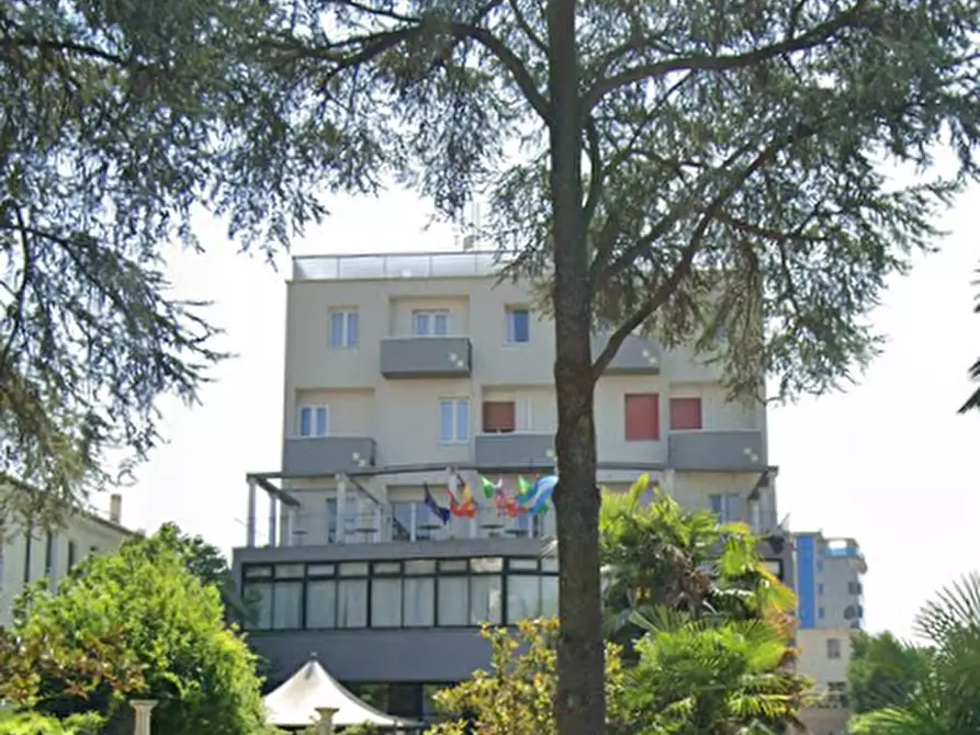 Immagine 10 di Hotel in vendita  in via Valerio Flacco a Abano Terme